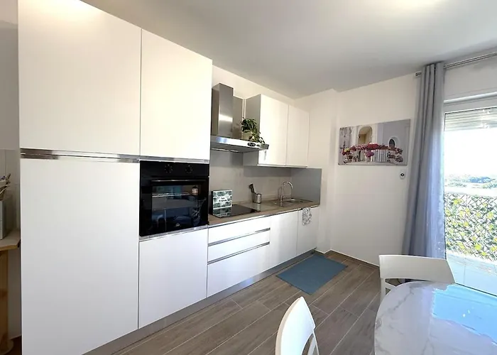 La Meridiana Апартаменты *