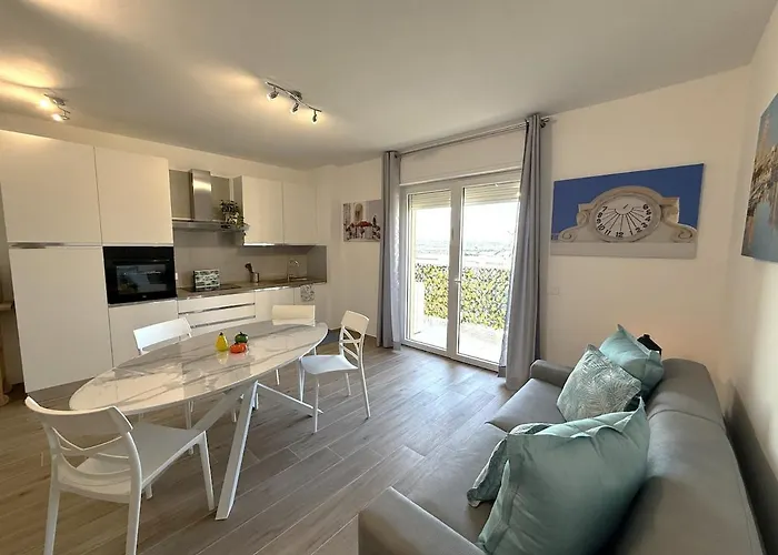 La Meridiana Апартаменты *